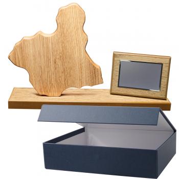 Mapa madera Murcia roble natural con base alargada y placa (Frontal)