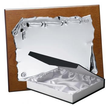 Kit placa de madera color roble avellana mate, aluminio y estuche lujo, serie P010B-50880 (Frontal)