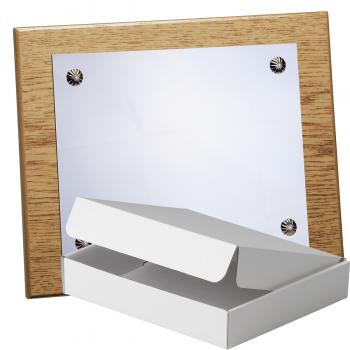 Kit placa de madera color roble natural, aluminio y estuche sencillo, serie P040A-50890 (Frontal)