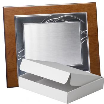 Kit placa de madera color roble avellana mate, aluminio y estuche sencillo, serie P180A-5A800 (Frontal)