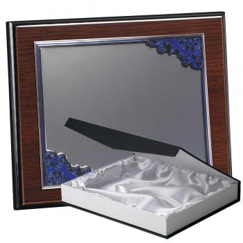 Kit placa de madera color wengue, aluminio y estuche lujo, serie P220B-50900 (Frontal)
