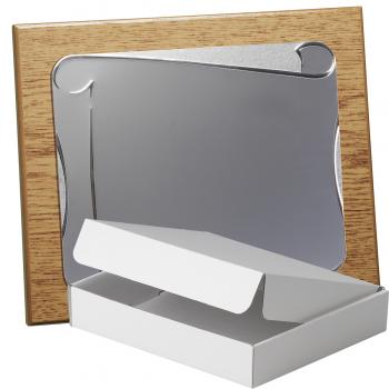 Kit placa de madera color roble natural, aluminio y estuche sencillo, serie P250A-50890 (Frontal)