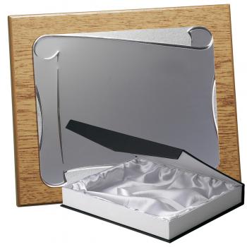 Kit placa de madera color roble natural, aluminio y estuche lujo, serie P250B-50890 (Frontal)