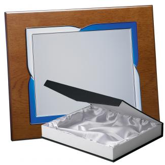 Kit placa de madera color roble avellana mate, aluminio y estuche lujo, serie P200B-50880 (Frontal)