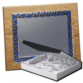 Kit placa de madera color roble natural, aluminio y estuche lujo, serie P330B-50830 (Frontal)